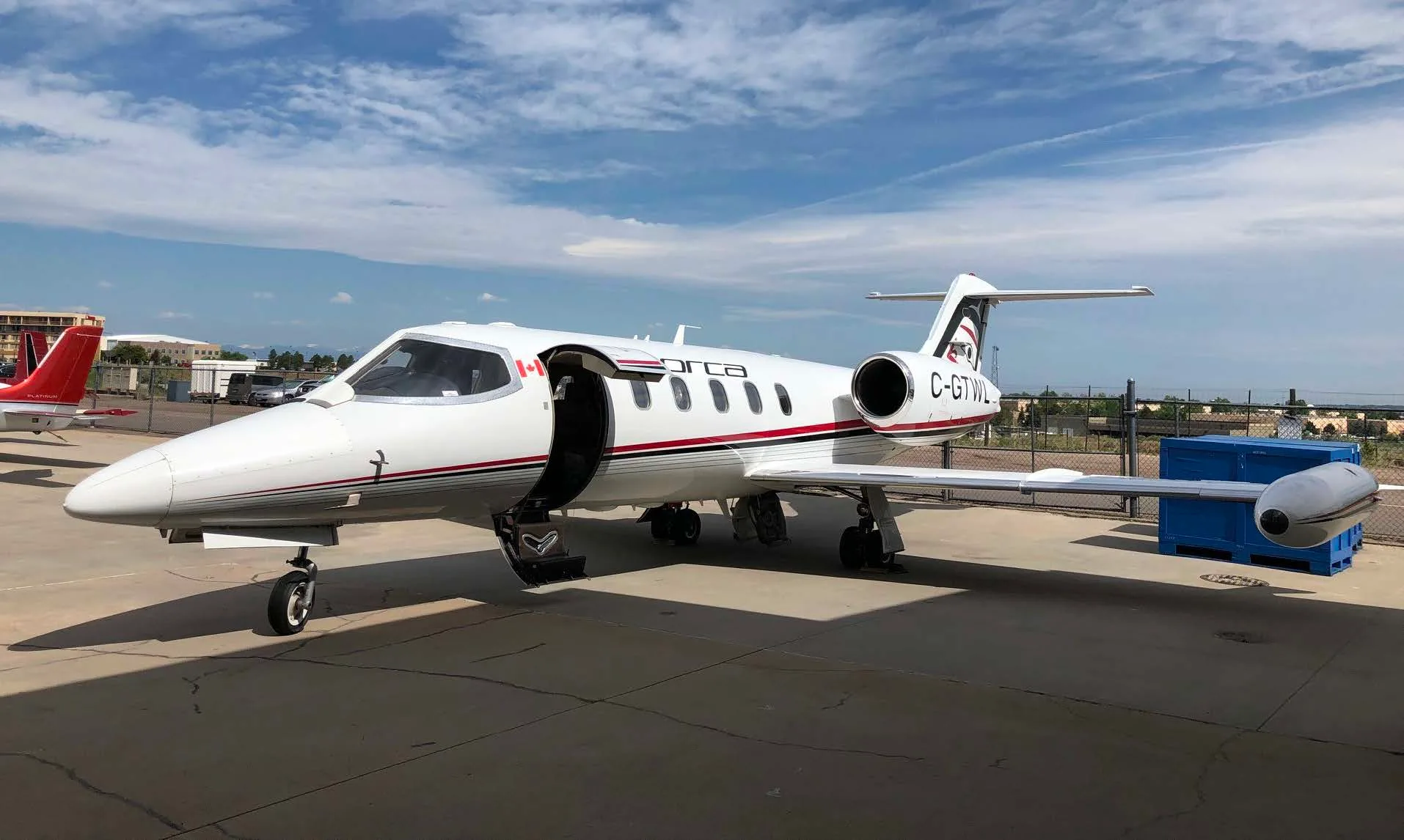 Exterior view of a 1982 Learjet 35A 490, C-GTWL.