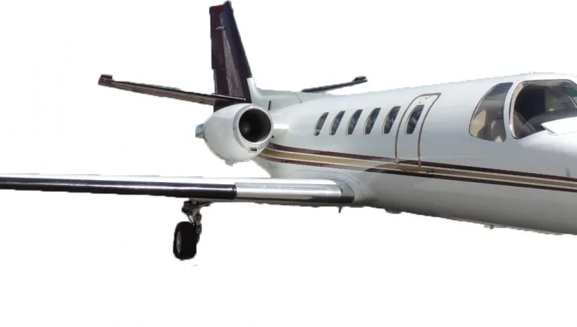 Exterior view of a 1988 Cessna Citation II 550-0569, C-GQYL.
