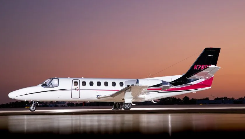 Exterior view of a 1990 Cessna Citation V 560-0020, N214WT.