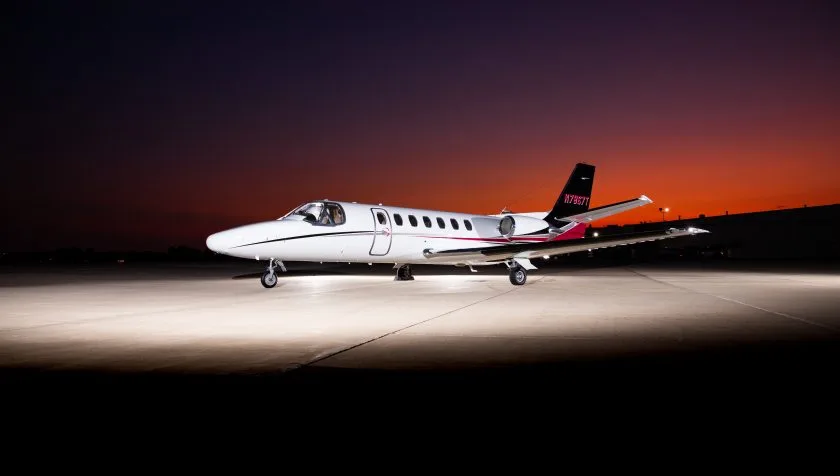 Exterior view of a 1990 Cessna Citation V 560-0020, N214WT.