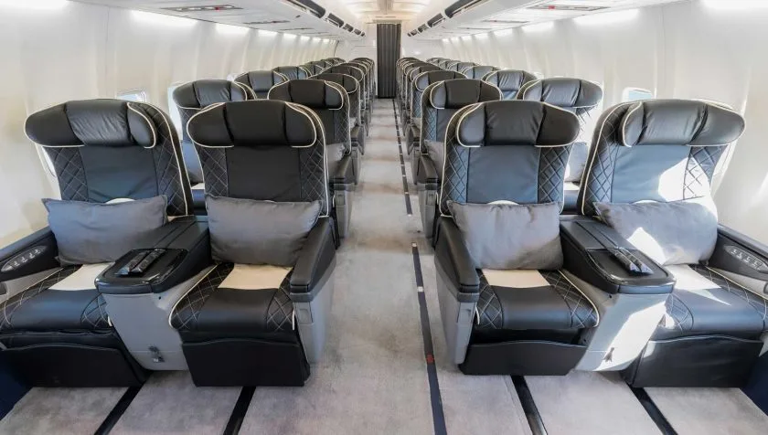 Cabin interior of a 1991 Boeing 737-500 SN 24274.