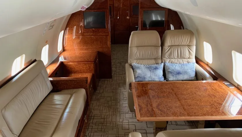 Cabin interior of a 1996 Bombardier Challenger 850 7158.