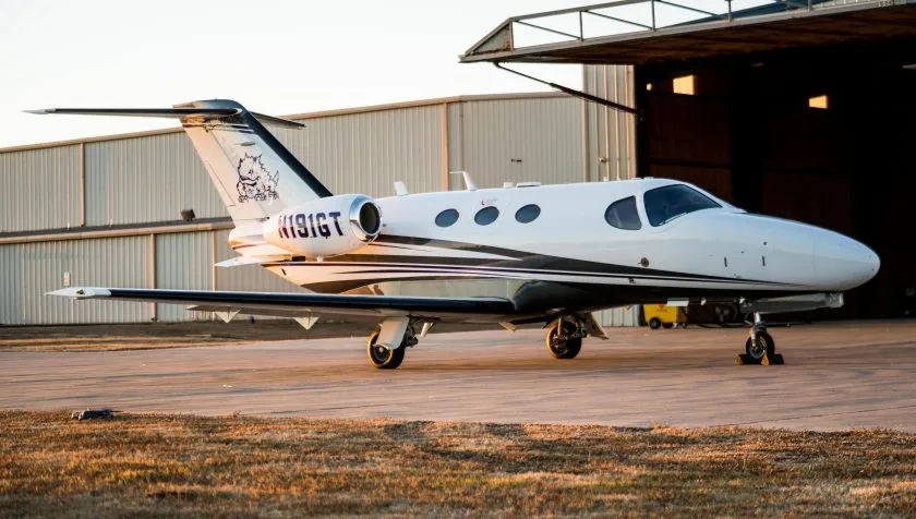 Exterior view of a 2007 Cessna Citation Mustang 510-0020, N24329.