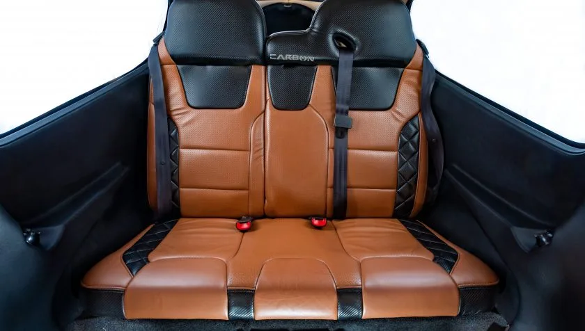 Cabin interior of a 2015 Cirrus SR-22 G5 4275.