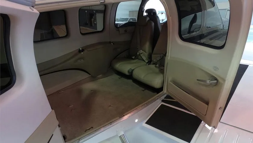 Cabin interior of a 2016 Beechcraft Baron G58 TH-2467.