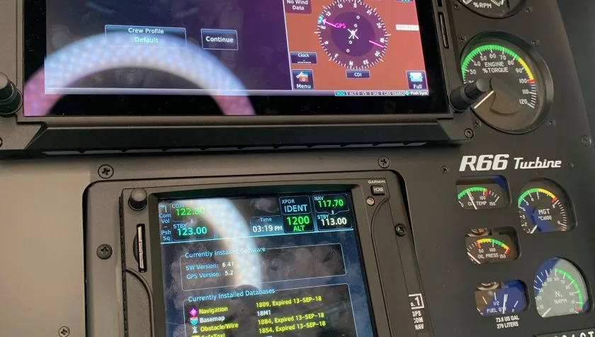 Avionics suite of a 2018 Robinson R66 0891.