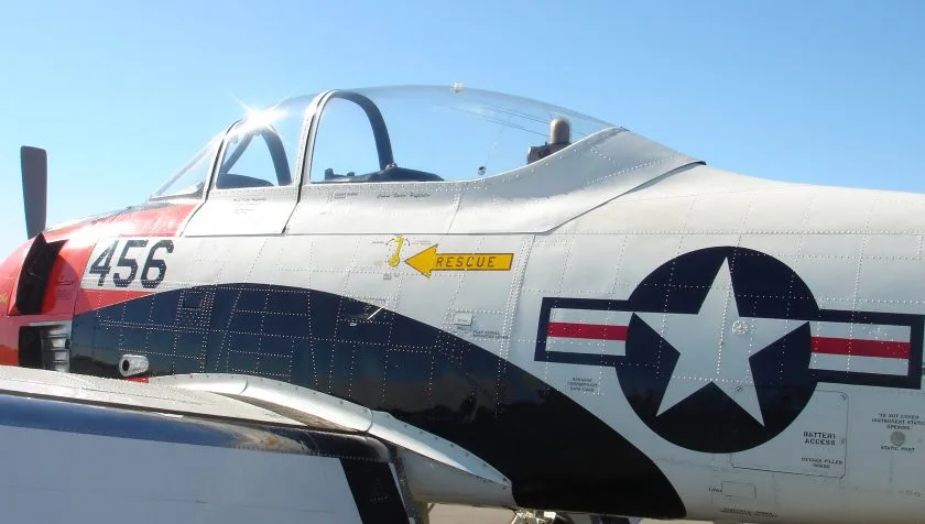 North American T-28C 140536