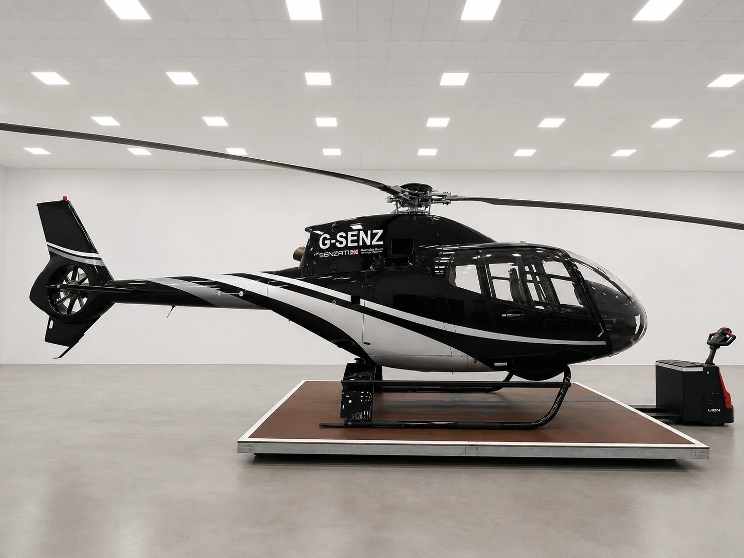 Airbus EC120B G-SENZ