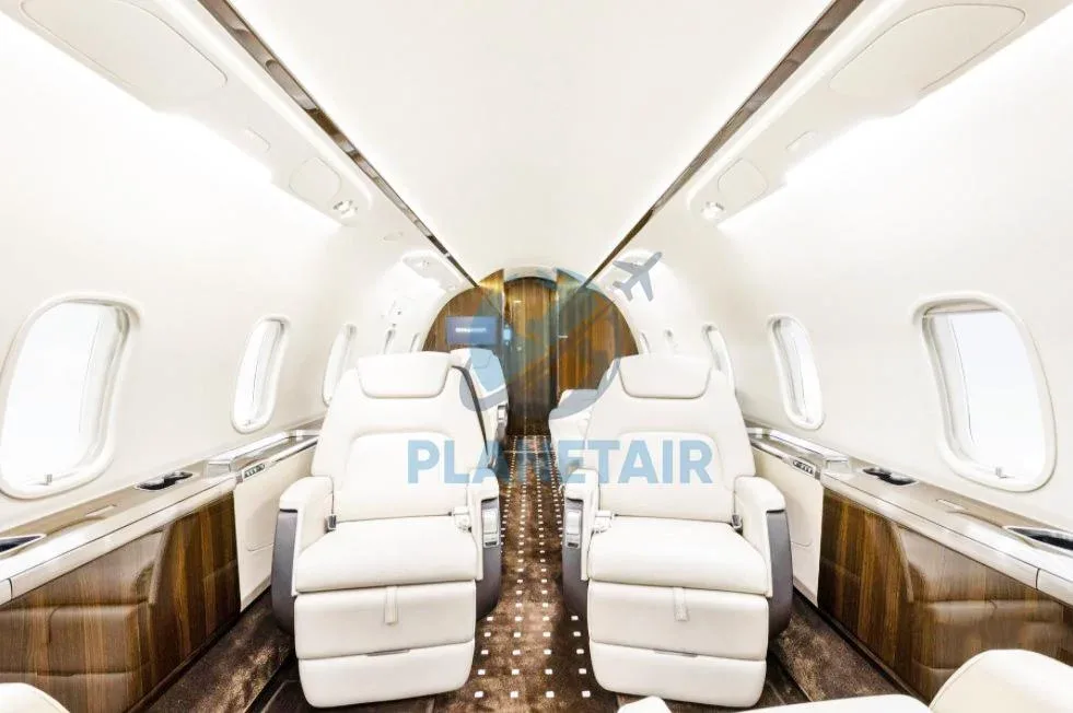Cabin interior of a 2015 Bombardier CHALLENGER 350.
