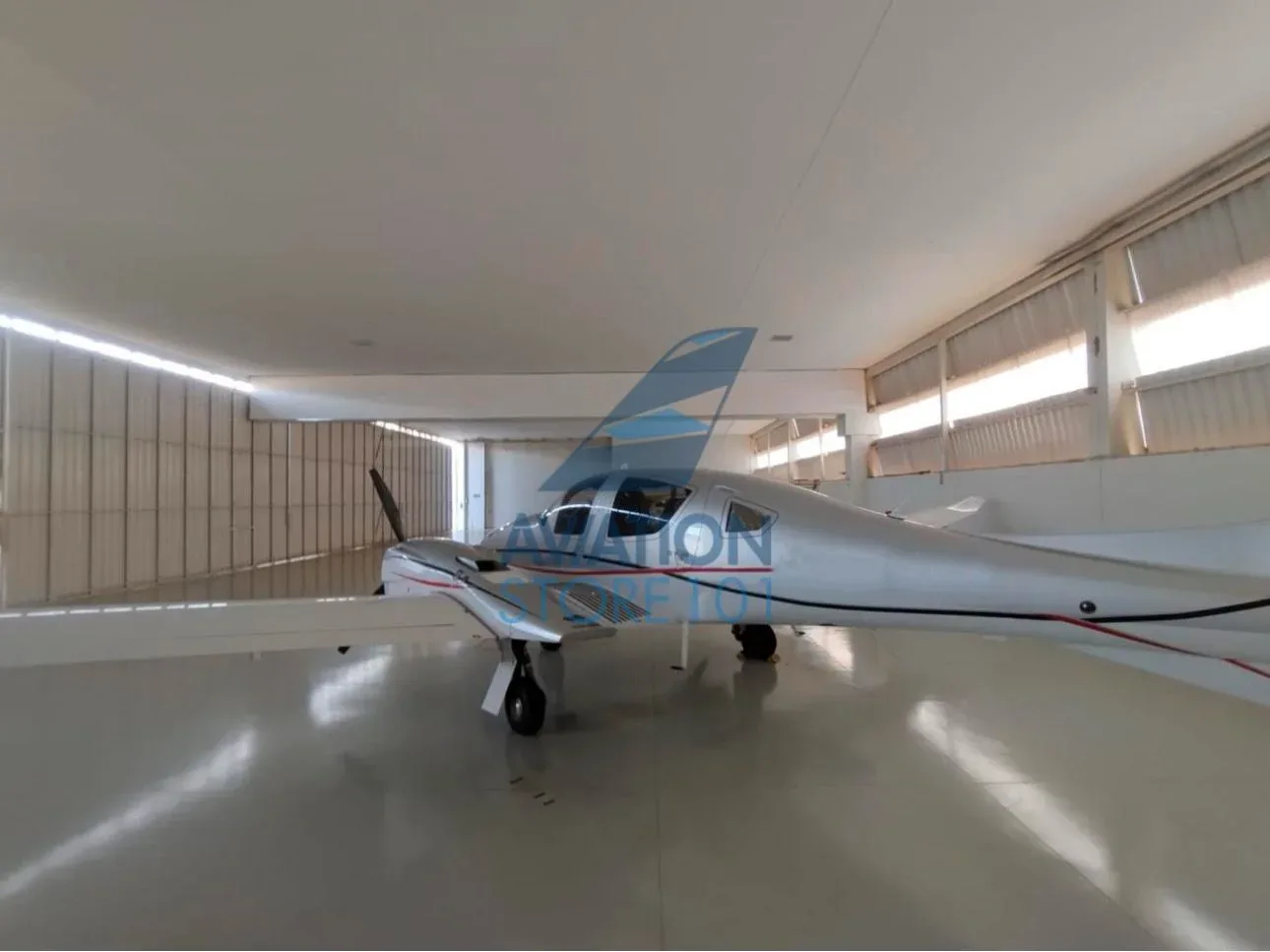 Exterior view of a 2018 Diamond DA62.