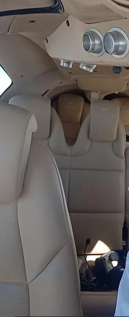 Cabin interior of a 2020 Diamond DA62.