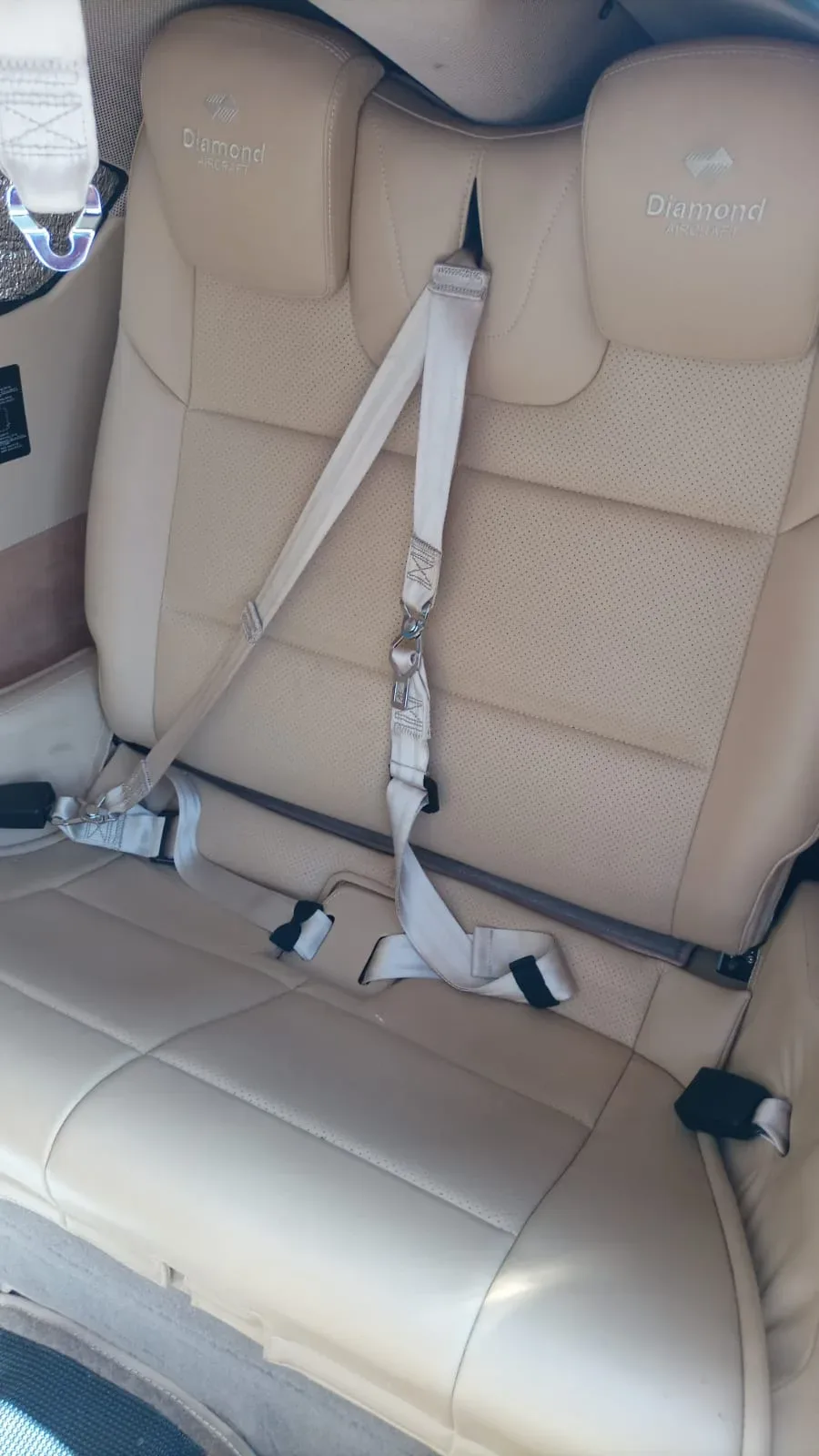 Cabin interior of a 2020 Diamond DA62.