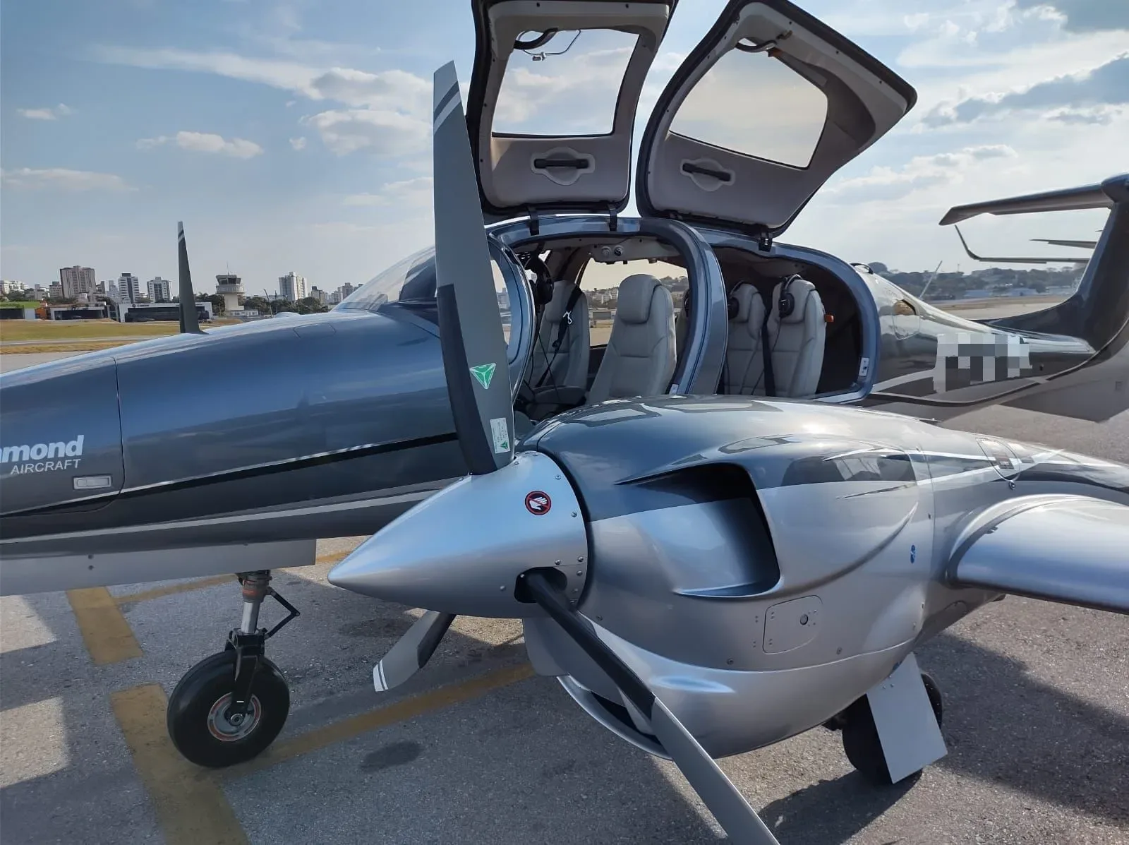 Exterior view of a 2020 Diamond DA62.