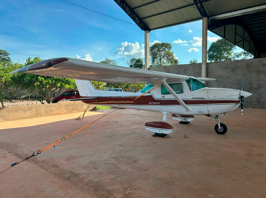 Exterior view of a 1976 Cessna 150M.