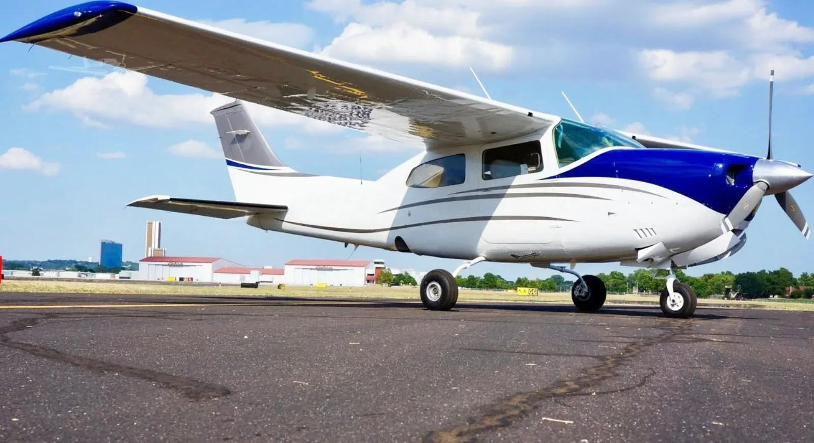 Exterior view of a 1975 Cessna 210L.