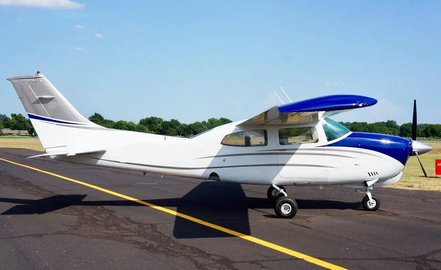 Exterior view of a 1975 Cessna 210L.