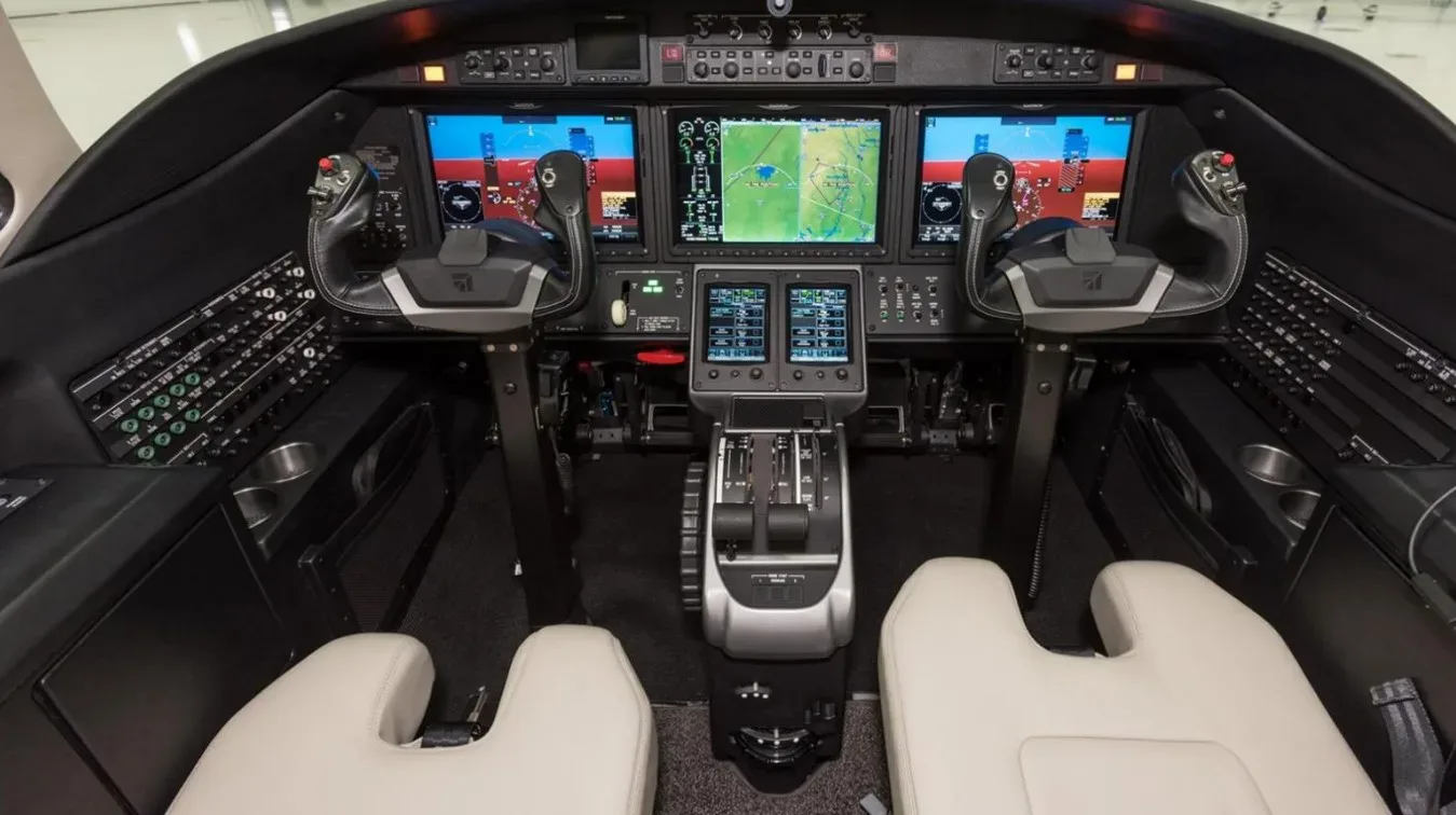 Cockpit and instrument panel of a 2017 Cessna 510 Citation Mustang.