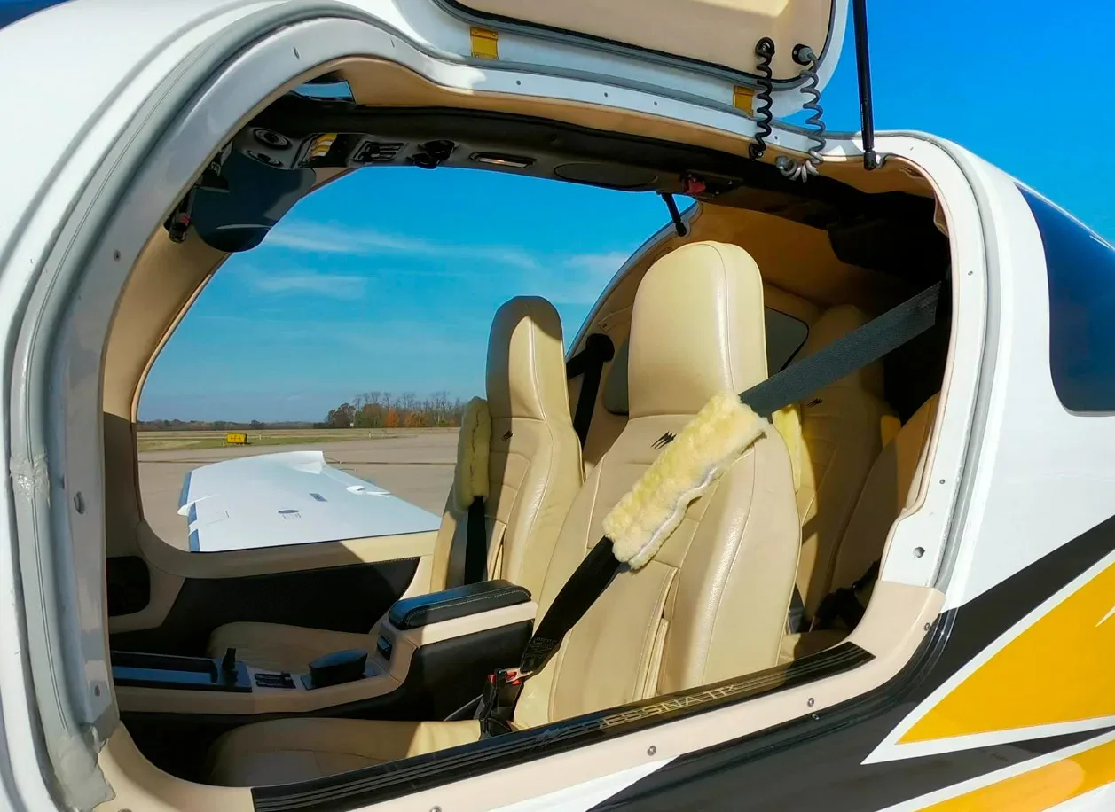 Cabin interior of a 2015 Cessna 400.