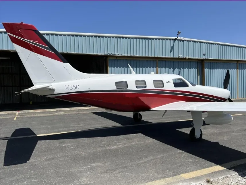 Exterior view of a 2015 Piper M350.