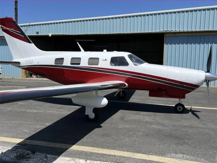 Exterior view of a 2015 Piper M350.