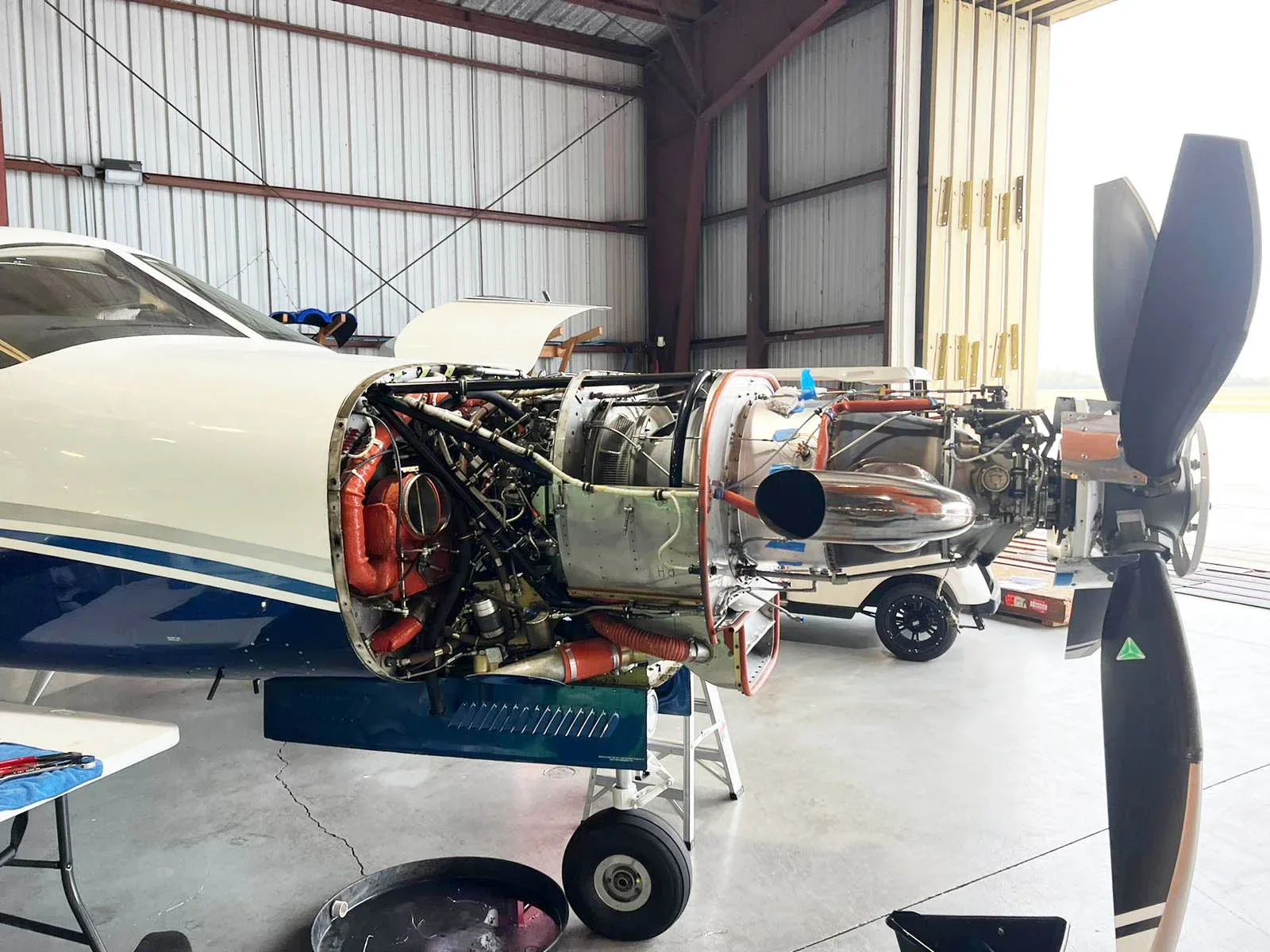 Engine detail of a 2006 Piper Jetprop DLX.