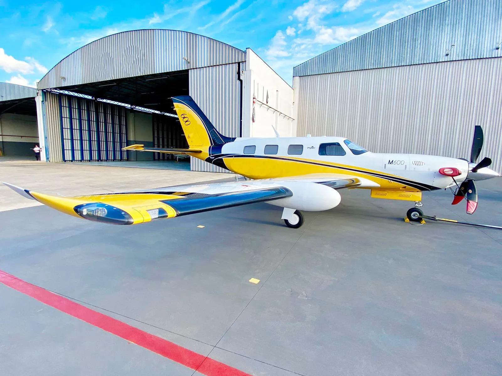 Exterior view of a 2018 Piper M600 2018.