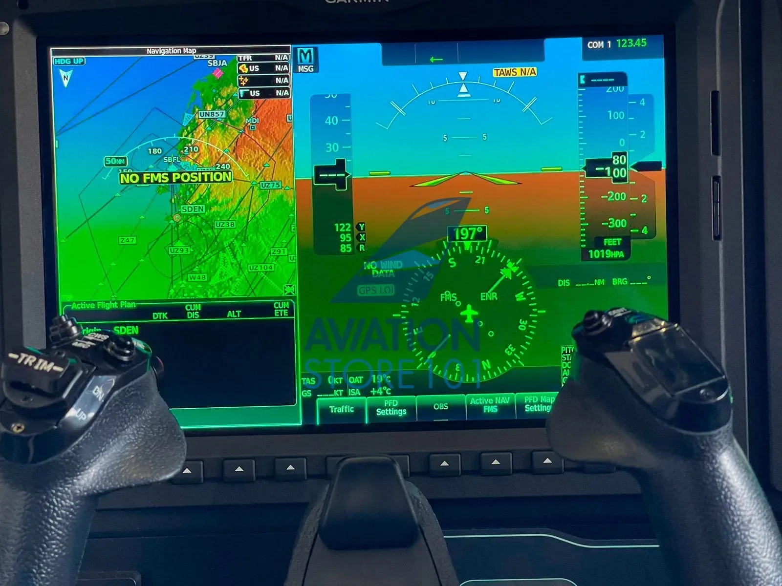 Avionics suite of a 2017 Piper M600 PA-46-600TP.