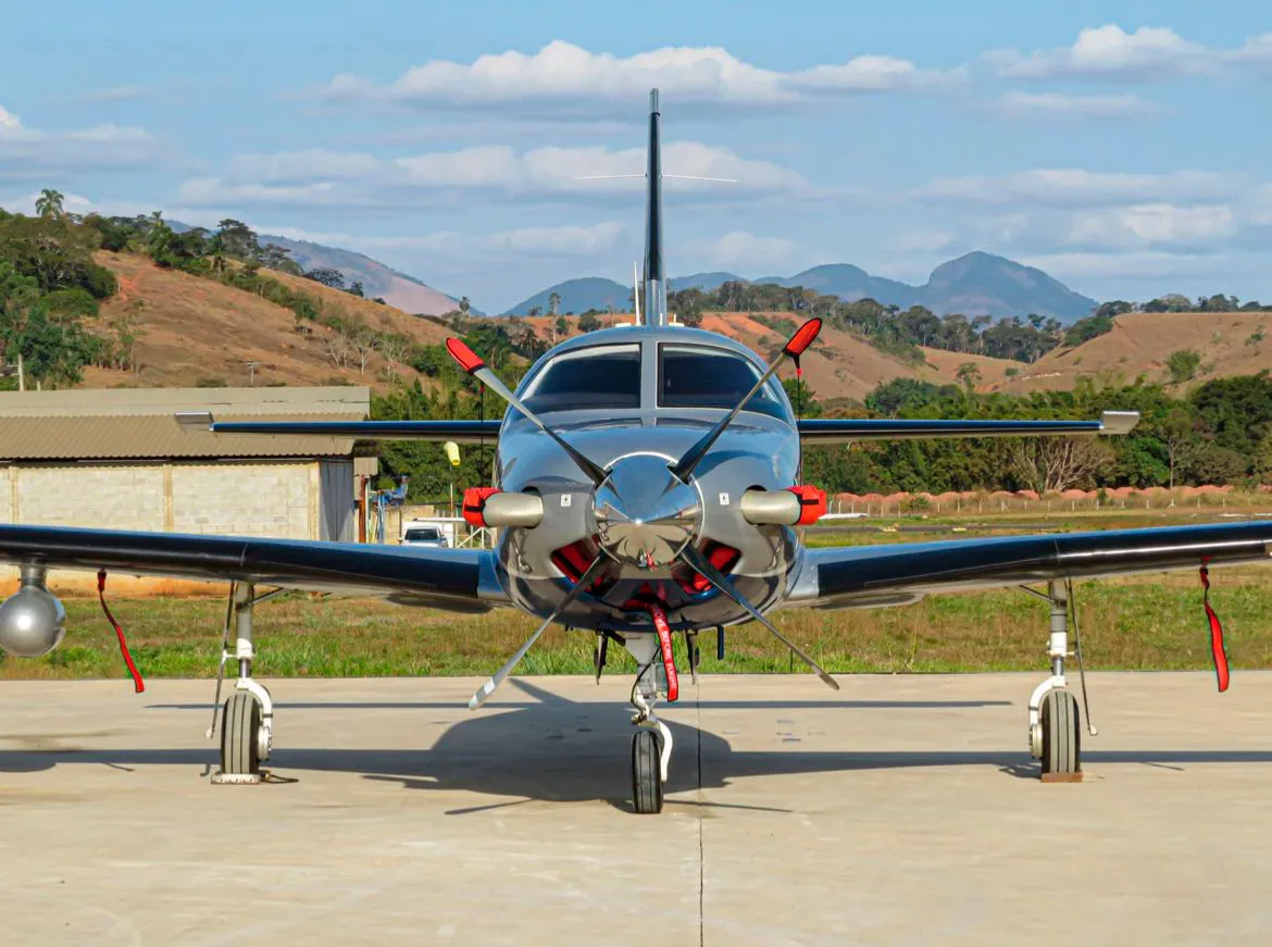 Exterior view of a 2010 Piper Meridian PA-46-500TP.