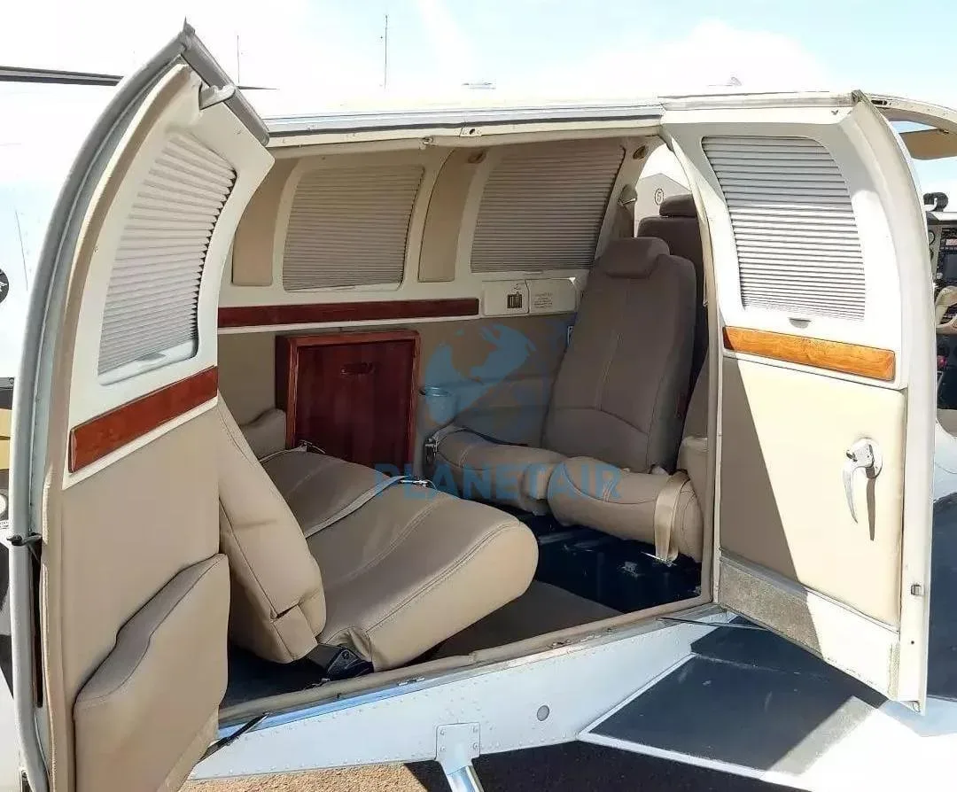 Cabin interior of a 2001 Beechcraft Baron 58.