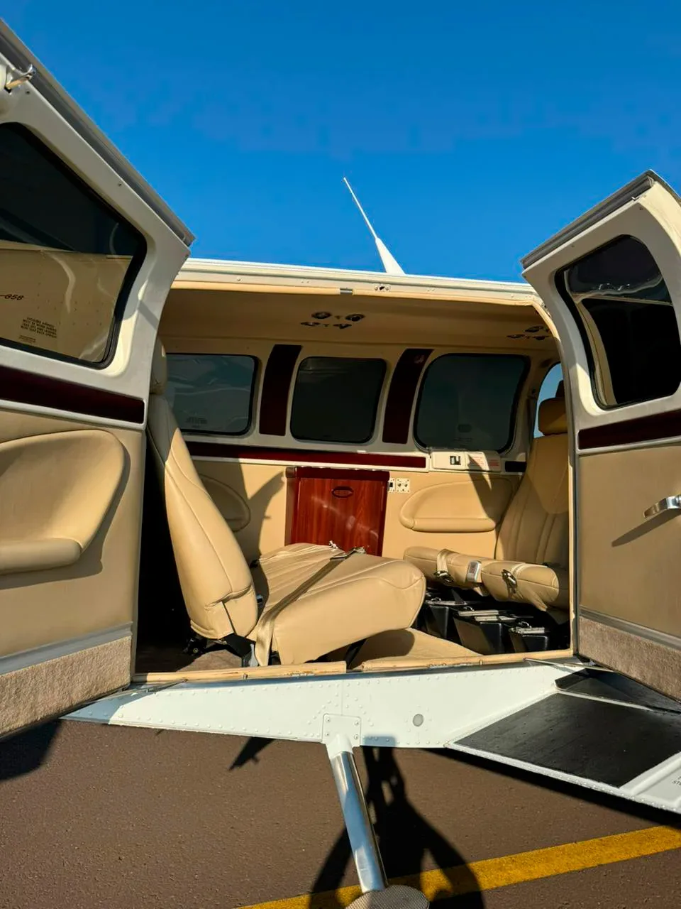 Cabin interior of a 2008 Beechcraft Baron G58.