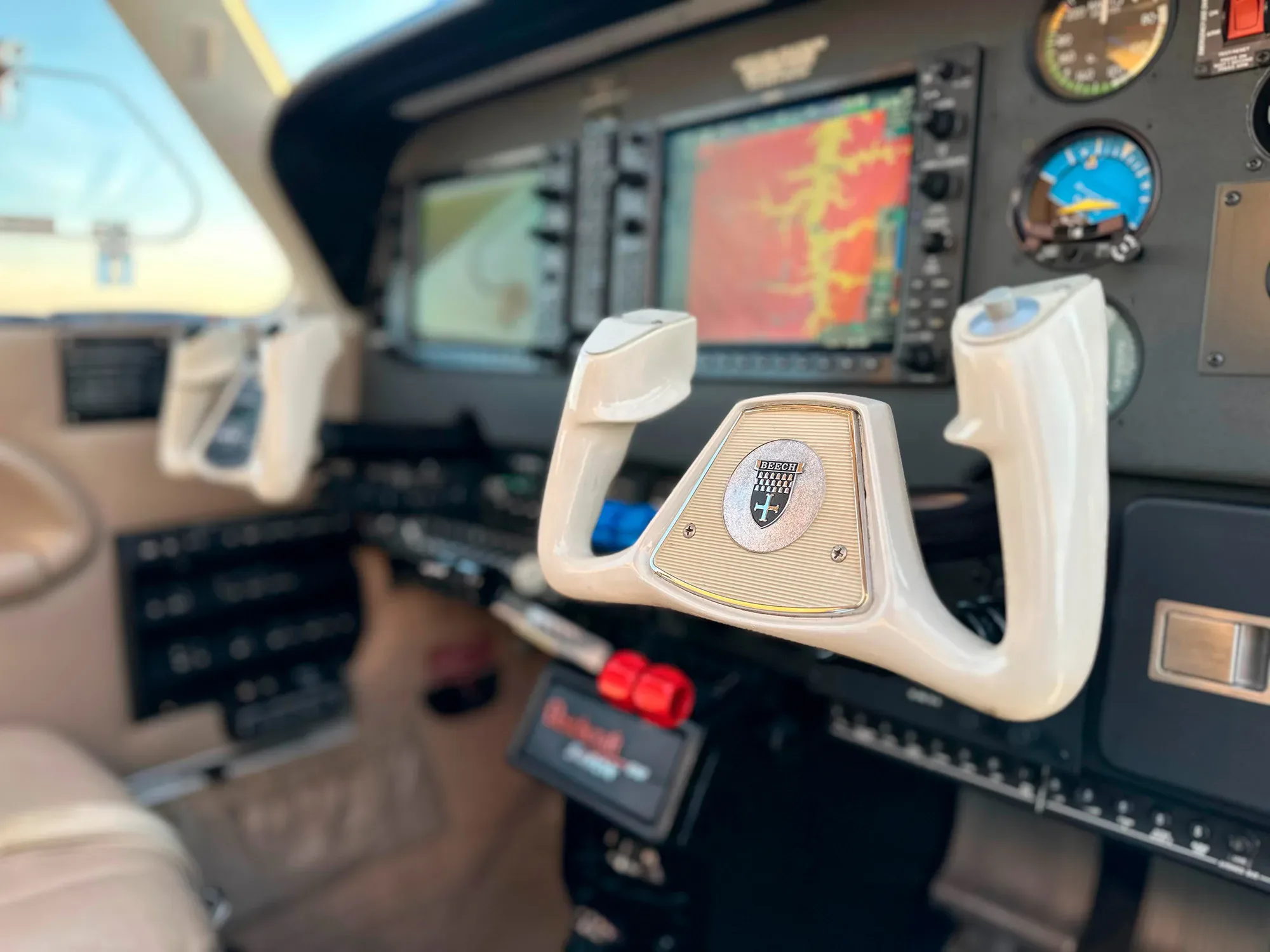 Avionics suite of a 2008 Beechcraft Baron G58.