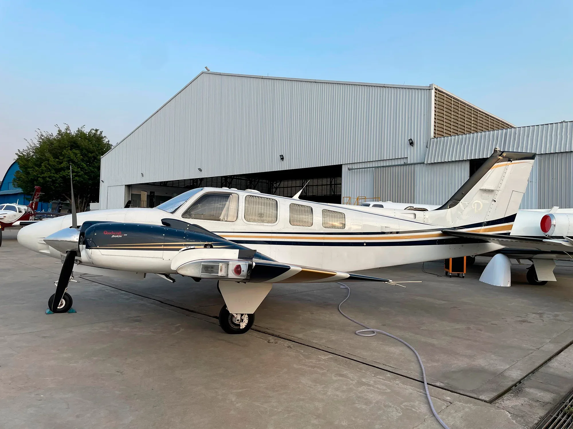 Exterior view of a 2008 Beechcraft Baron G58.