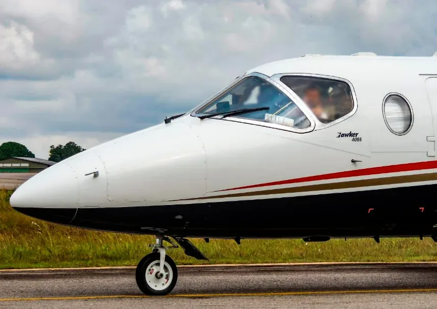 Exterior view of a 1993 Beechcraft Hawker 400A.