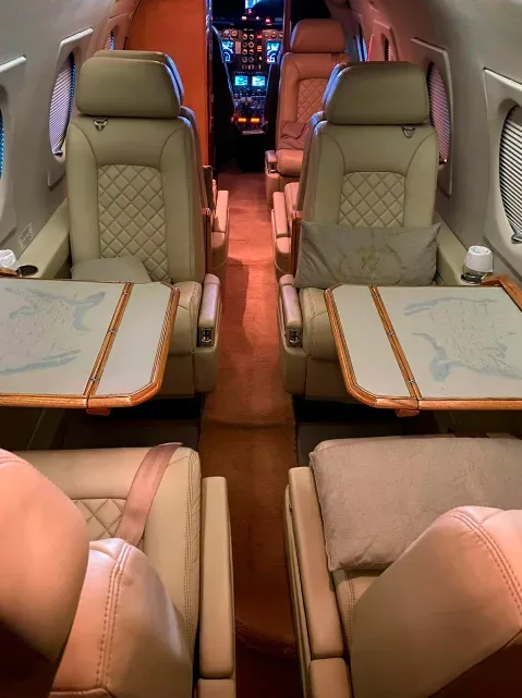 Cabin interior of a 1993 Beechcraft Hawker 400A.