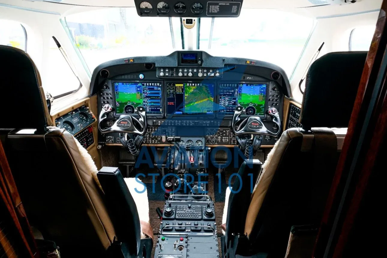 Cockpit and instrument panel of a 2018 Beechcraft King Air B250.