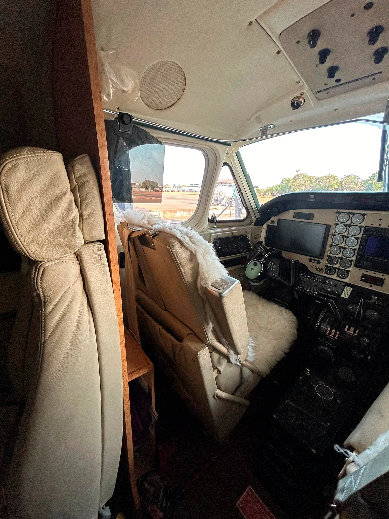 Cabin interior of a 1982 Beechcraft King Air C90.