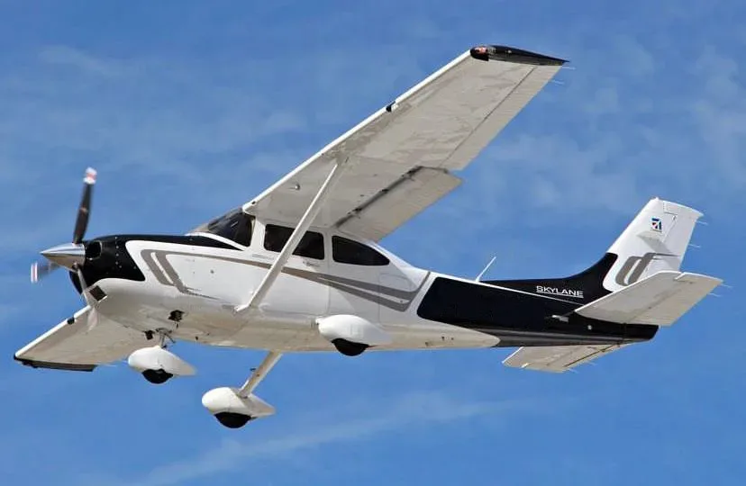 Marketing image of a 2020 Cessna 182T SKYLANE.