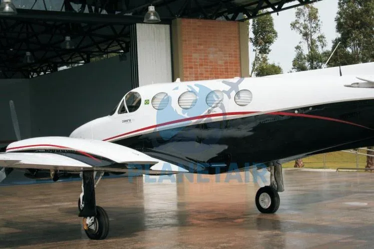 Exterior view of a 1977 Cessna 340A.