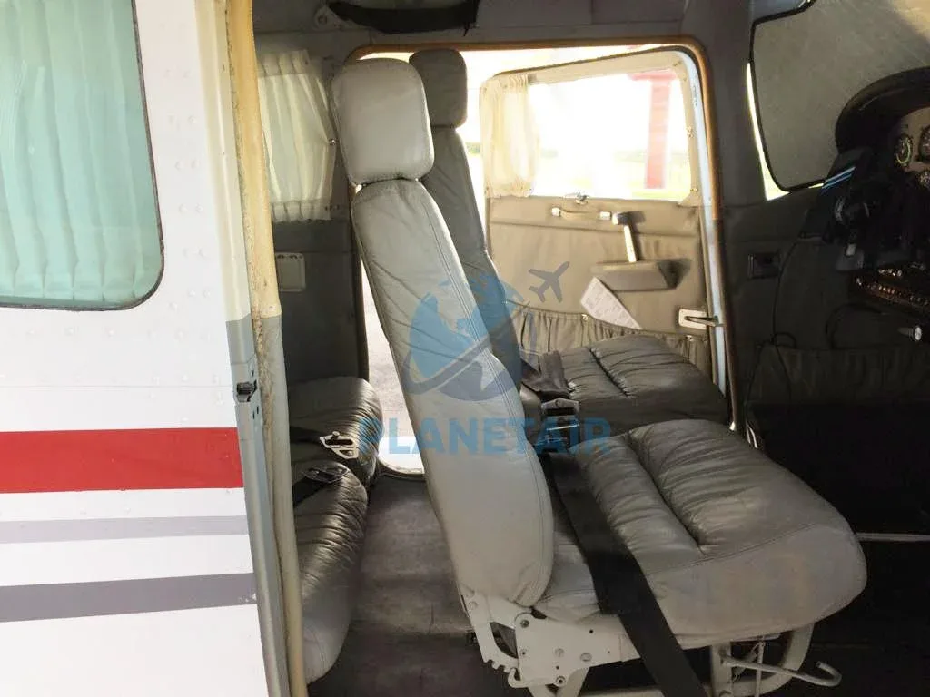 Cabin interior of a 1974 Cessna Aircraft 182P Skylane.