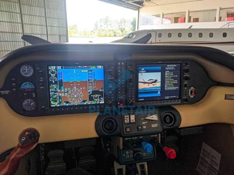 Cockpit and instrument panel of a 2008 Cessna AIRCRAFT CORVALIS TT LC41-550FG.