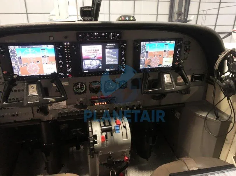 Cockpit and instrument panel of a 2013 Cessna Grand Caravan EX.