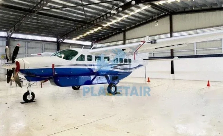 Exterior view of a 2015 Cessna Grand Caravan EX.