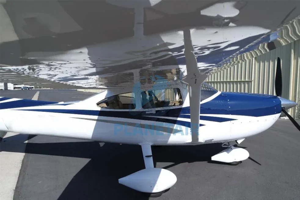 Marketing image of a 2006 Cessna TURBO 182T SKYLANE.