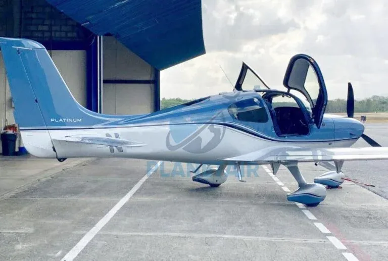Exterior view of a 2018 Cirrus SR22 G6 GTS.