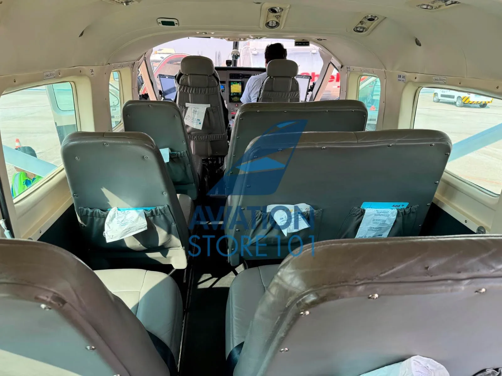 Cabin interior of a 1985 Cessna Cota.