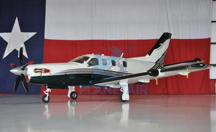 Exterior view of a 2006 Daher SOCATA 850.