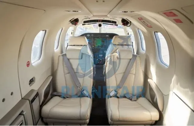 Cabin interior of a 2010 Daher Socata TBM850.