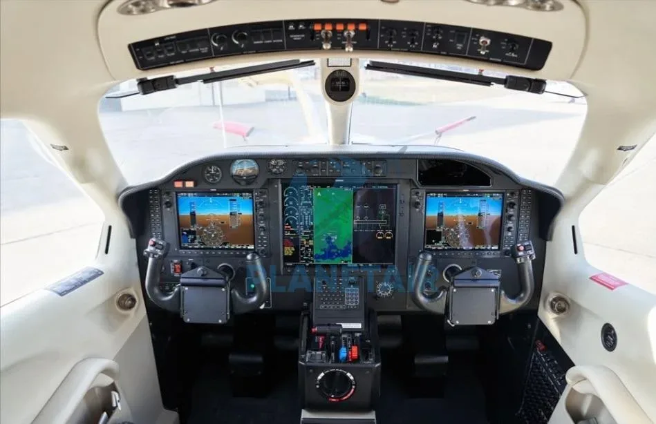 Cockpit and instrument panel of a 2010 Daher Socata TBM850.