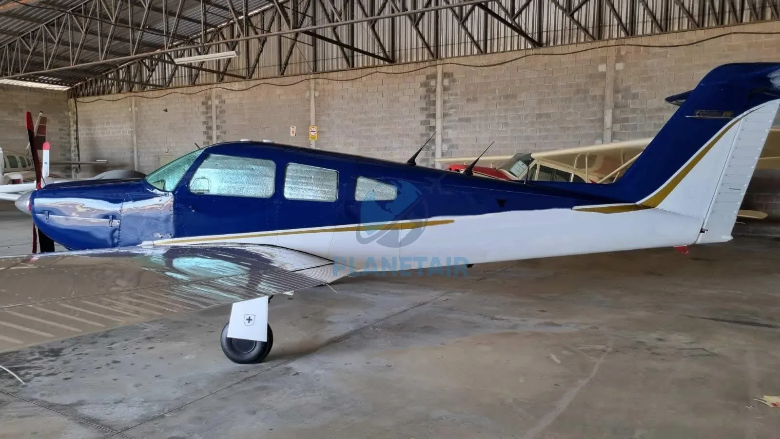 Exterior view of a 1980 Embraer CORISCO ASPIRADO.