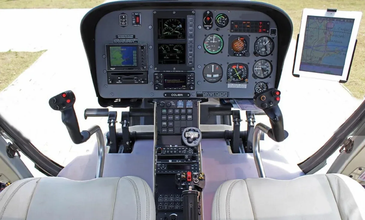 Eurocopter EC120B Colibri - Ano 2010 - 1.490 H.T.